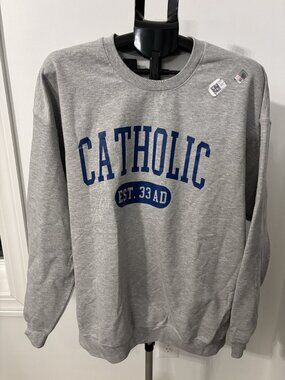 Gilden heather grey sweatshirt blue lettering "Catholic Est 33 AD" Size XL NEW